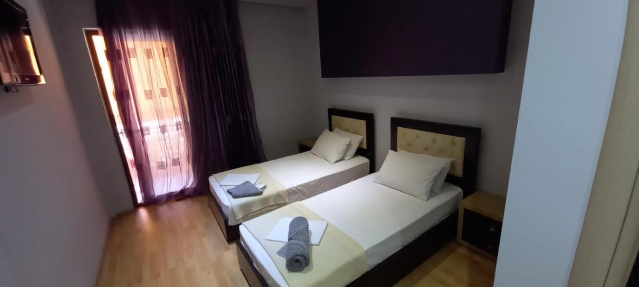 Hotel Shehu Gjirokaster Room photo